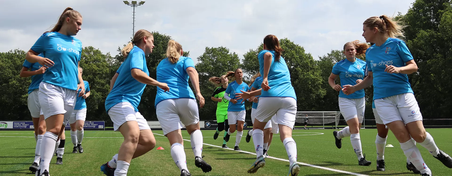 Vrouwen 1 gaat komend seizoen voor een plek bij de bovenste vier