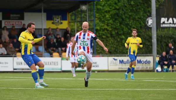 UDI’19 boekt eenvoudige 0-3 overwinning in Valkenswaard (0-3)